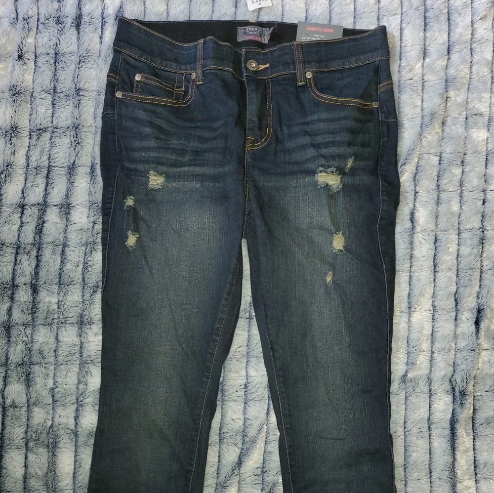 Torrid bombshell skinny 14s